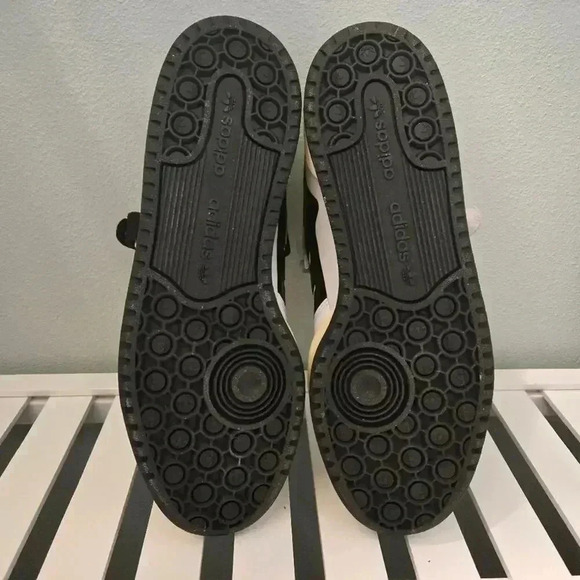 ADIDAS ORIGINALS FORUM LOW Forever True White/core black sz 9 NIB Y2k look - Picture 14 of 14